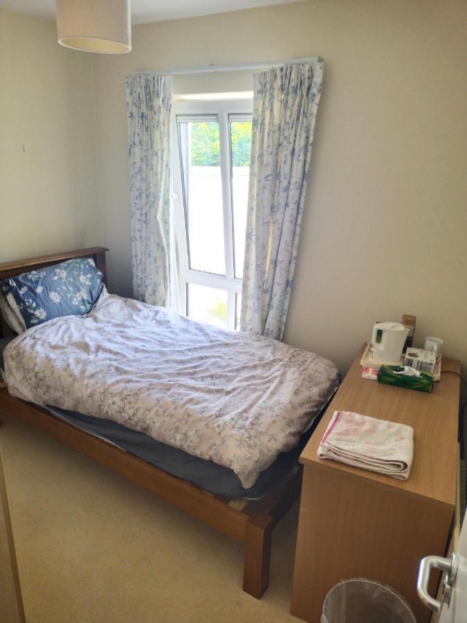 Crescent Apartments Homestay 科克 外观 照片
