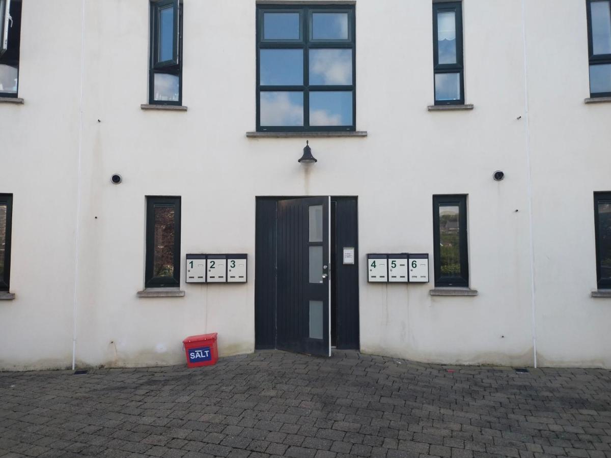 Crescent Apartments Homestay 科克 外观 照片